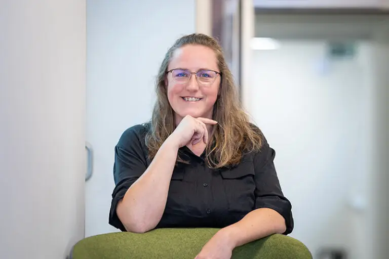 Sarah_Feuersaenger